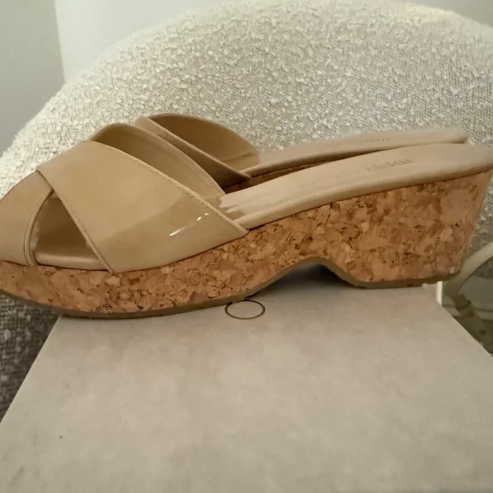 Jimmy Choo Panna wedges w gold tip 39 US 8.5 - Picture 5 of 7